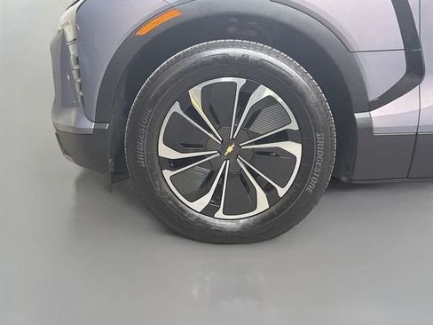 Used 2025 Chevrolet Blazer EV LT image 37