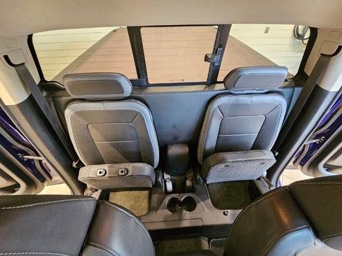 Used 2017 Chevrolet Colorado Z71 image 30