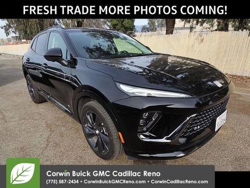 Used 2025 Buick Envision Sport Touring image 2