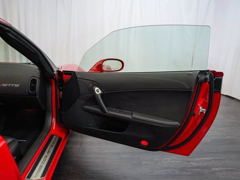 Used 2008 Chevrolet Corvette Z06 w/ Preferred Equipment Group RWD image 17