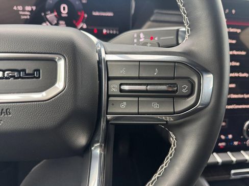 Used 2025 GMC Acadia Denali w/ LPO, Floor Liner Package AWD/4WD image 21