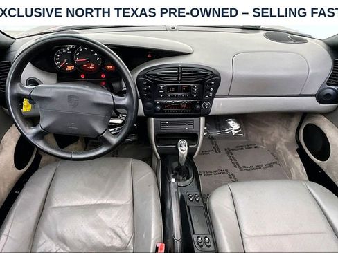Used 2000 Porsche Boxster RWD image 21