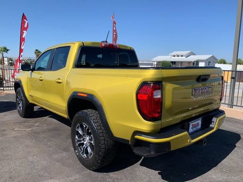 Used 2023 GMC Canyon AT4 w/ AT4 Premium Package AWD/4WD image 10