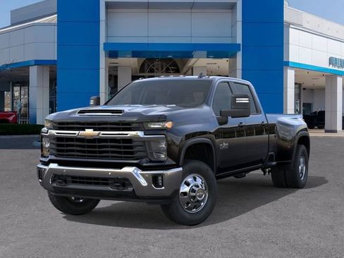 New 2026 Chevrolet Silverado 3500 LT w/ Texas Edition image 6