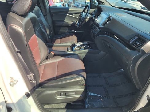 Used 2022 Honda Ridgeline Black Edition image 21