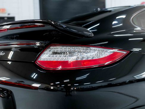 Used 2012 Porsche 911 Turbo image 18