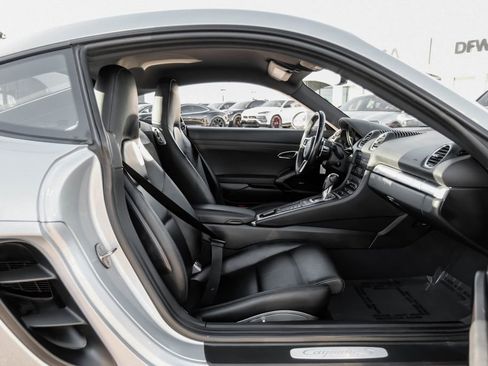 Used 2018 Porsche 718 Cayman S image 39