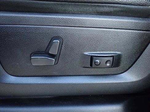 Used 2022 RAM 3500 Limited w/ Night Edition image 11