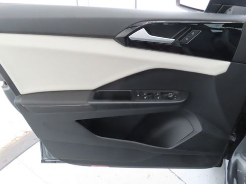 New 2026 Volkswagen Taos S FWD image 11