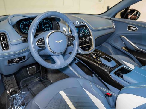 Used 2023 Aston Martin DBX 707 AWD/4WD image 3