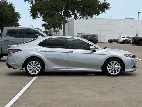 Used 2024 Toyota Camry LE w/ Convenience Package FWD image 3