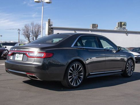 Used 2017 Lincoln Continental Reserve w/ Luxury Package image 7