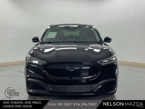 Used 2022 Ford Mustang Mach-E Premium image 2