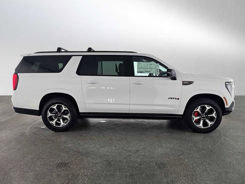 New 2026 GMC Yukon XL AT4 Ultimate AWD/4WD image 2