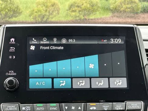 Used 2023 Honda Odyssey Touring image 17