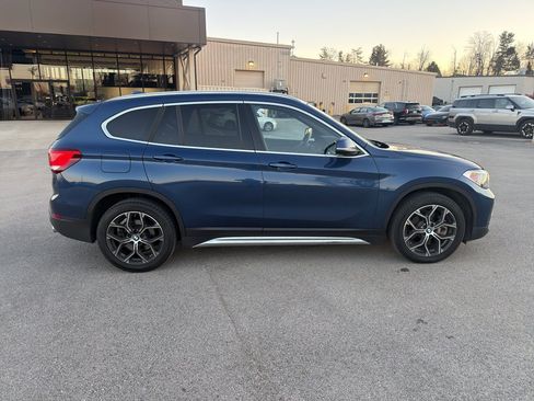 Used 2021 BMW X1 xDrive28i image 2