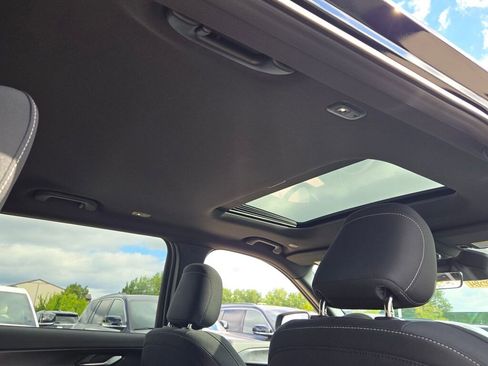 New 2025 Jeep Grand Cherokee L Laredo w/ Trailer Tow Package image 12