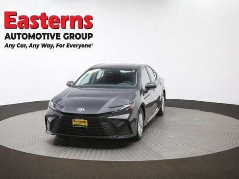 Used 2025 Toyota Camry LE FWD image 53