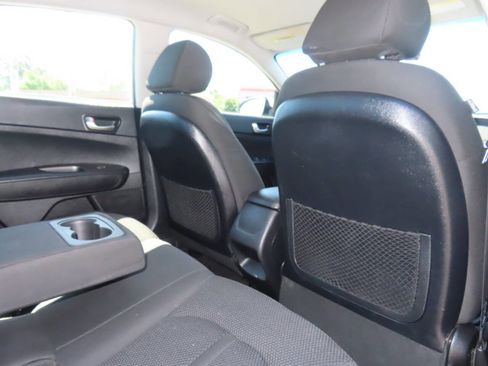 Used 2020 Kia Optima LX FWD image 38