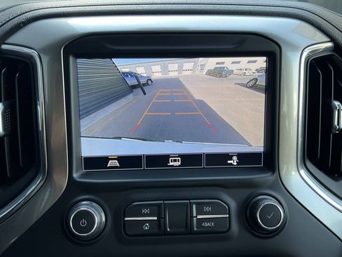 Used 2021 Chevrolet Silverado 1500 LTZ w/ LTZ Convenience Package II AWD/4WD image 28