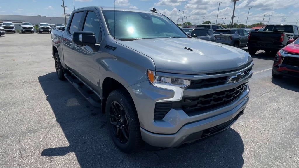 New 2026 Chevrolet Silverado 1500 RST w/ RST All Star Premium Package AWD/4WD image 4