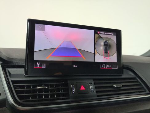 Certified 2025 Audi Q5 2.0T Premium Plus w/ Premium Plus Package image 5