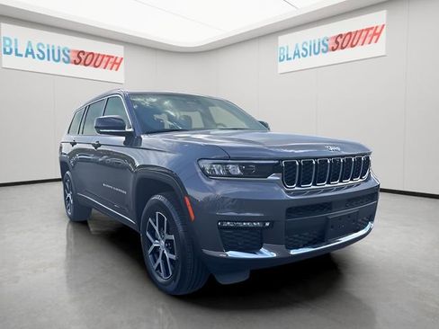 Used 2024 Jeep Grand Cherokee L Limited w/ Luxury Tech Group II AWD/4WD image 1
