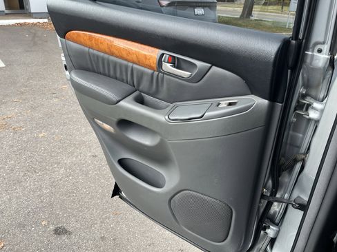 Used 2006 Lexus GX 470 image 30