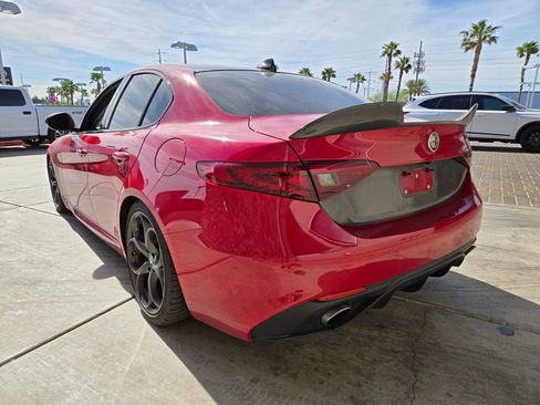 Used 2018 Alfa Romeo Giulia Ti Sport w/ Quick Order Package 22U Sport image 3