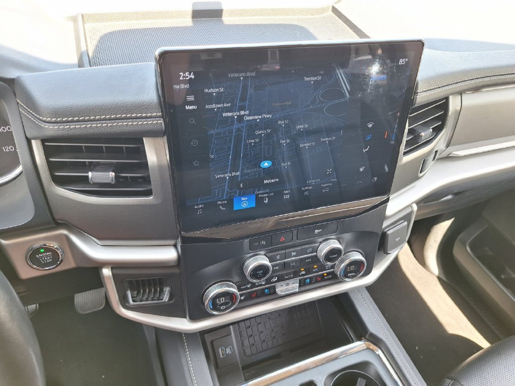Used 2024 Ford Expedition XLT RWD image 25