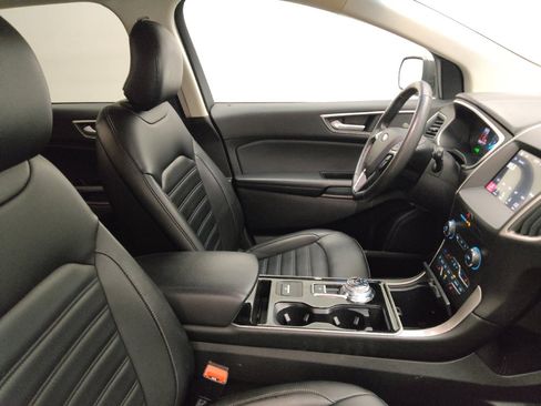 Used 2019 Ford Edge SEL w/ Equipment Group 201A FWD image 21