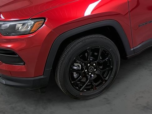 New 2026 Jeep Compass Latitude w/ Quick Order Package 29K image 7