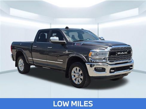 Used 2020 RAM 2500 Limited AWD/4WD image 9