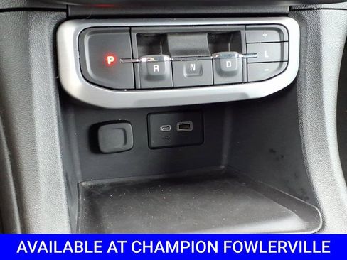 Certified 2023 GMC Acadia SLE w/ Driver Convenience Package FWD image 29