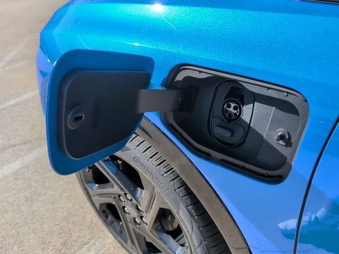 New 2026 Chevrolet Equinox EV RS image 35