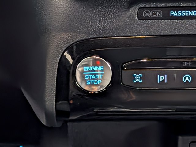 Certified 2023 Ford Escape ST-Line Elite AWD/4WD image 24