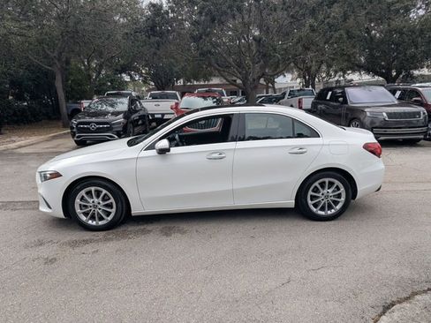 Used 2022 Mercedes-Benz A 220 A 220 image 9