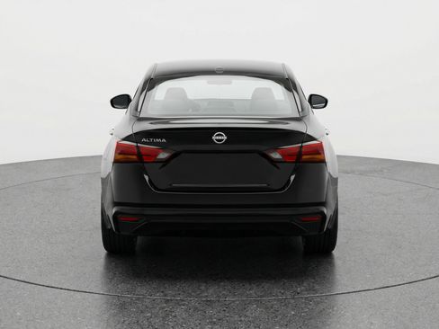 Used 2025 Nissan Altima 2.5 SV image 7