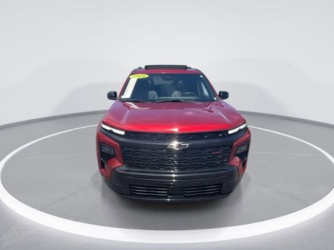 Used 2024 Chevrolet Traverse RS AWD/4WD image 3