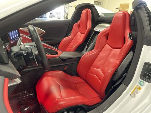 Used 2022 Chevrolet Corvette Stingray Preferred Conv w/ Z51 Performance Package RWD image 11