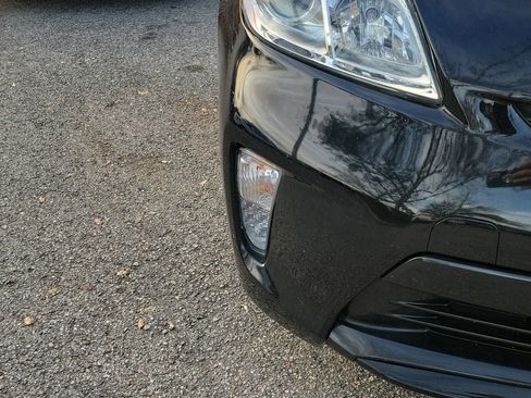 Used 2014 Toyota Prius Three image 7