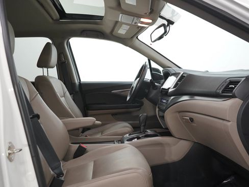 Used 2016 Honda Pilot EX-L image 11