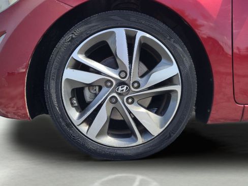 Used 2016 Hyundai Elantra Limited FWD image 11