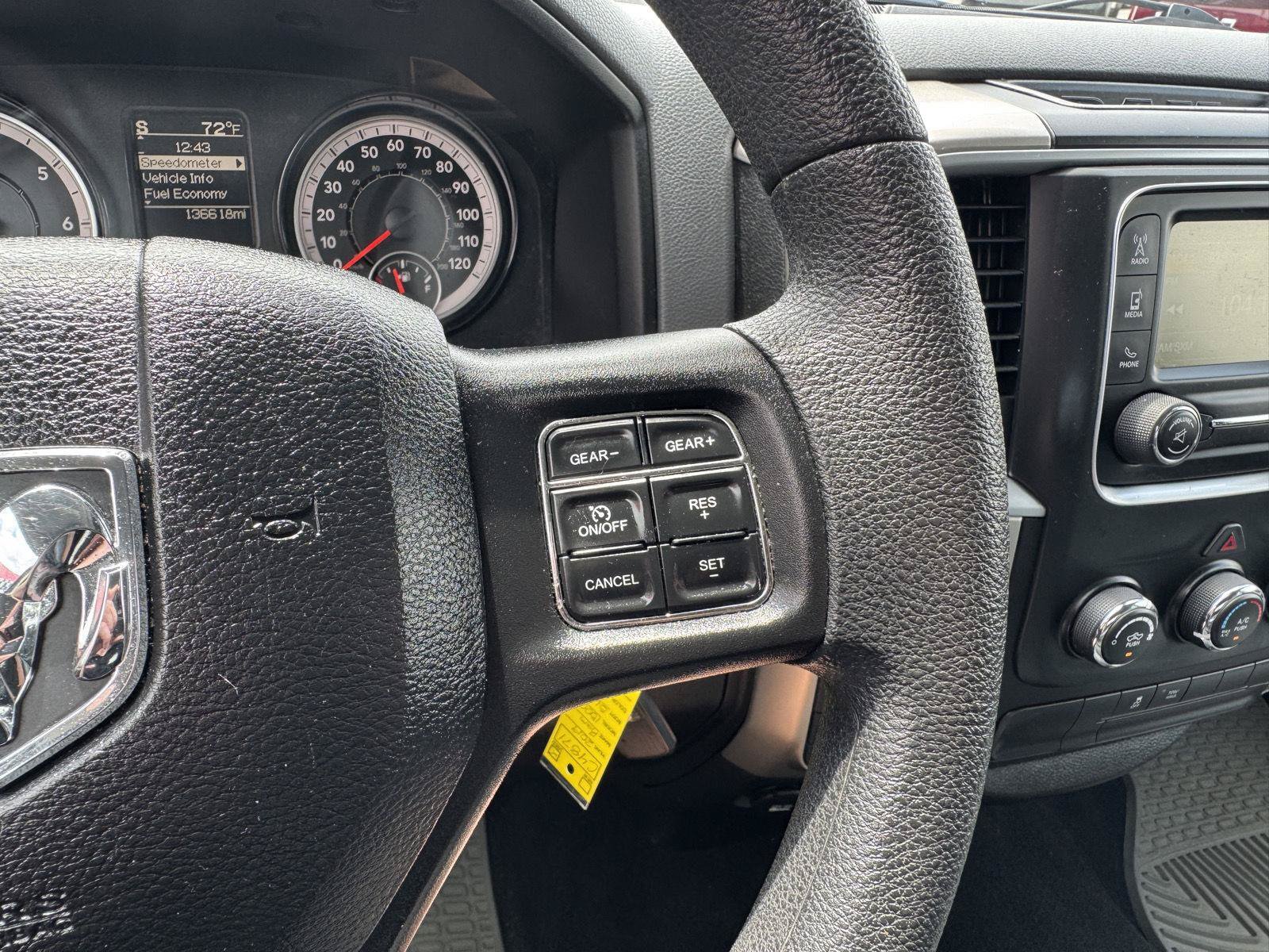 Used 2019 RAM 1500 Classic SLT AWD/4WD image 17