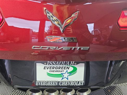 Used 2016 Chevrolet Corvette Stingray Coupe w/ 3LT Preferred Equipment Group image 13