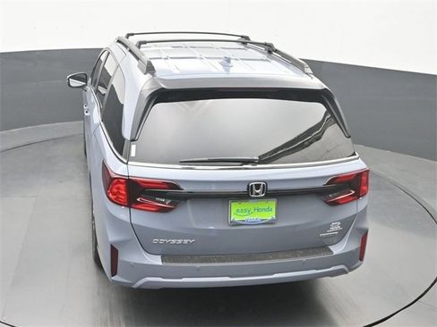 Used 2025 Honda Odyssey Touring image 22