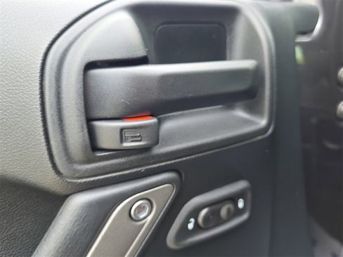 Used 2017 Jeep Wrangler Unlimited Sport w/ Quick Order Package 24S image 28