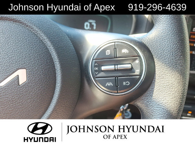 Used 2023 Kia Soul LX w/ LX Technology Package FWD image 20