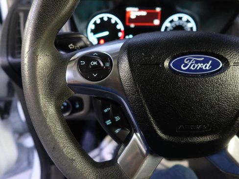 Used 2020 Ford Transit Connect XL image 27