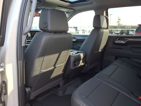 New 2026 Chevrolet Silverado 1500 RST w/ RST All Star Premium Package AWD/4WD image 9